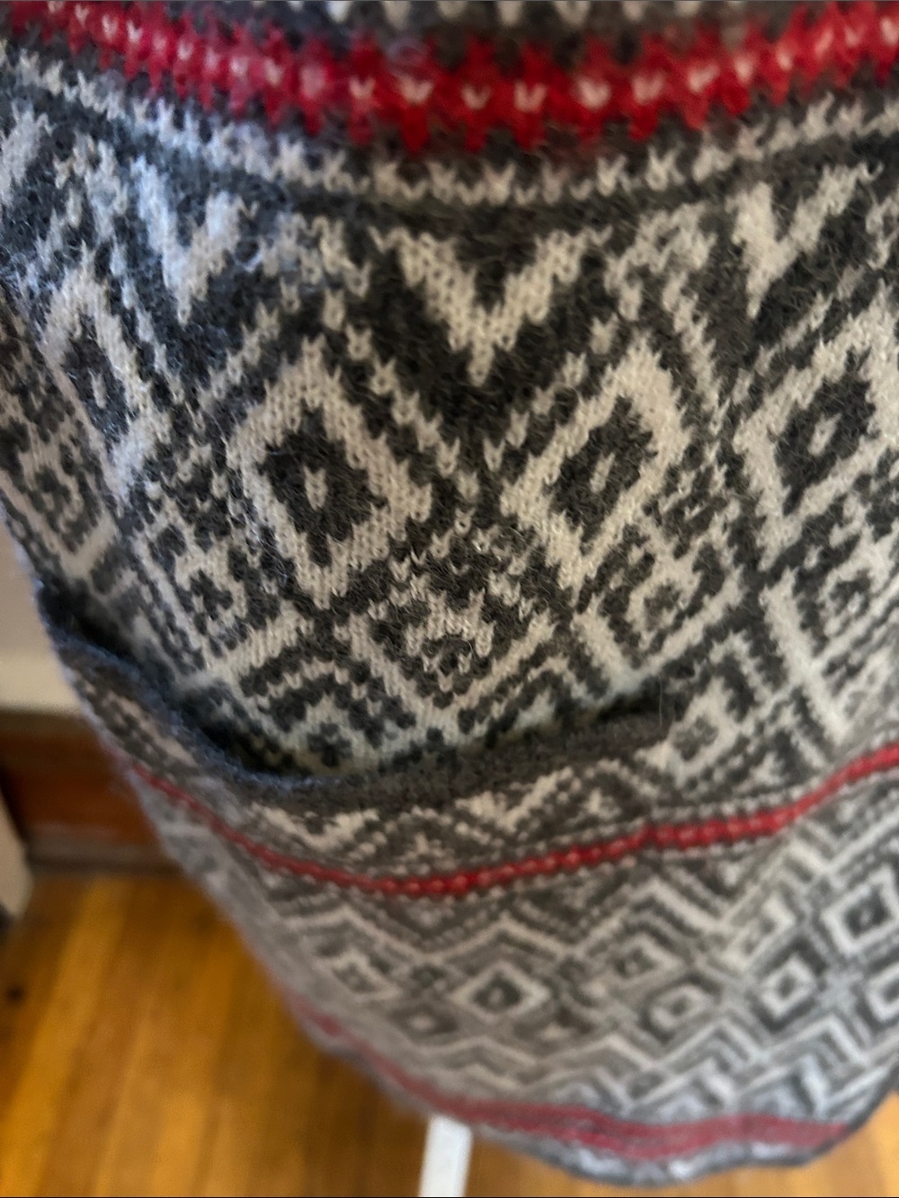 Aspen Womens Gray & Red Patterned Open Cardigan Sweater Size M EUC - Picture 3 of 7